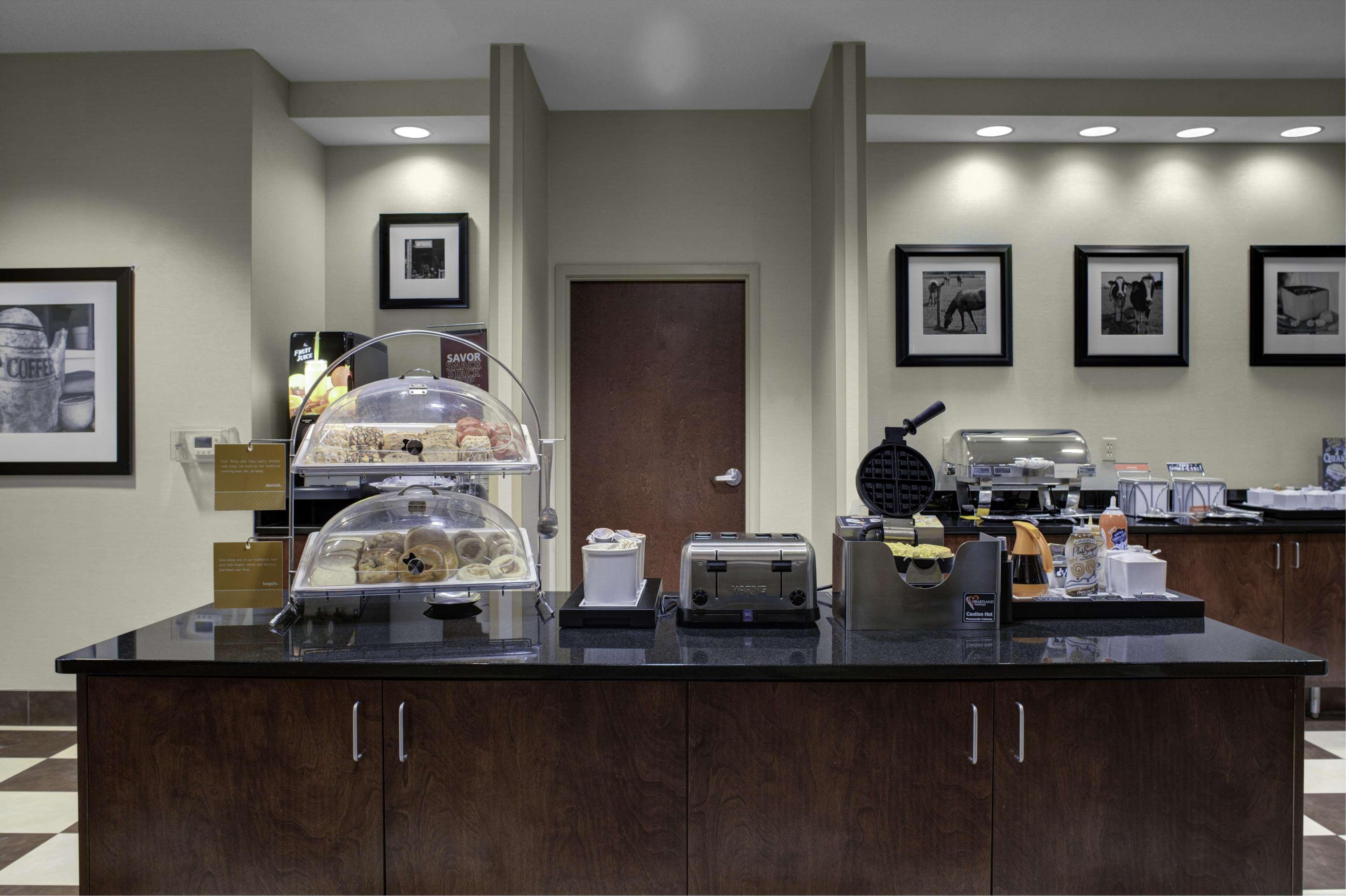 Hampton Inn Elkhorn Lake Geneva Area Екстер'єр фото