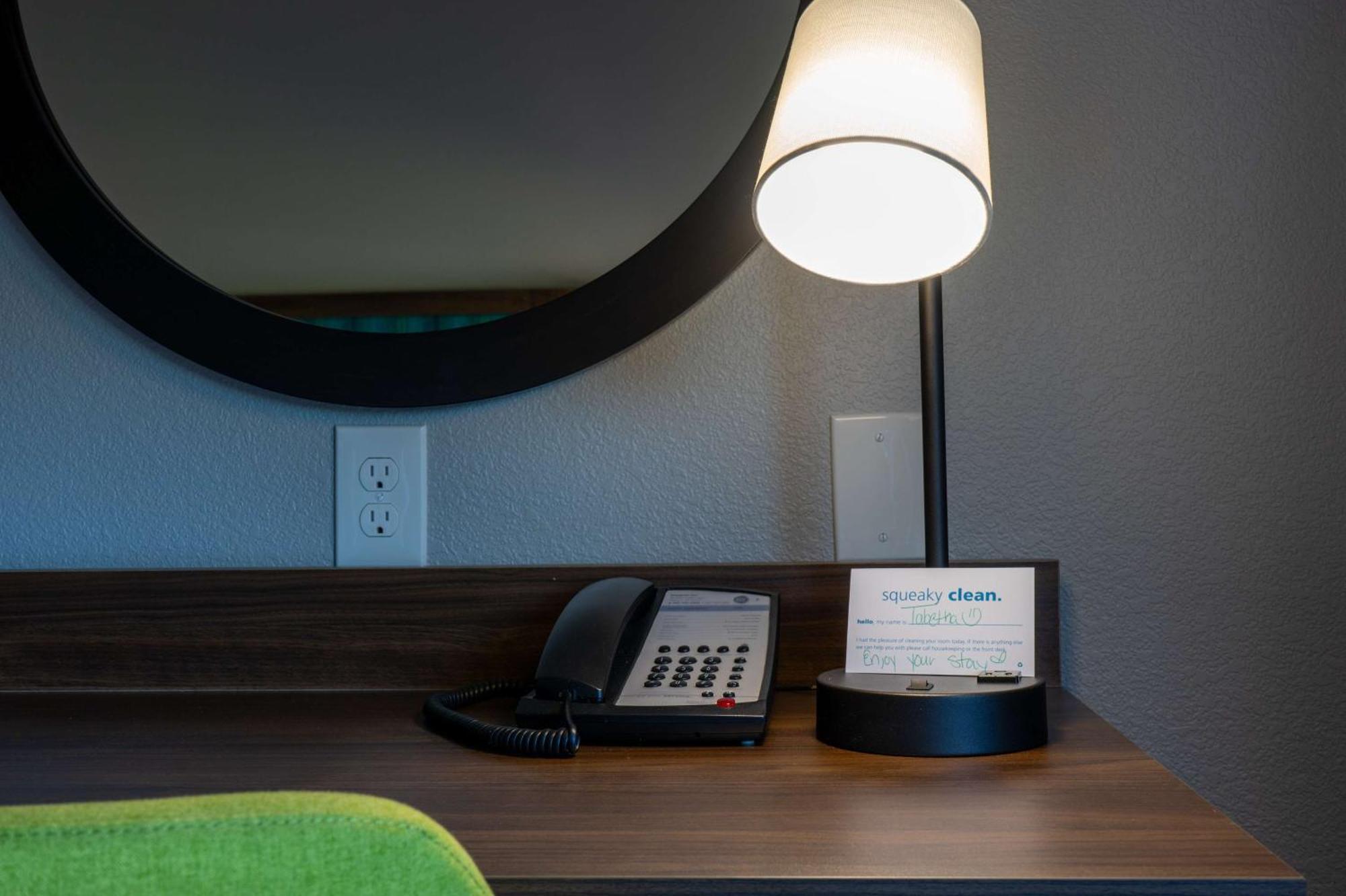 Hampton Inn Elkhorn Lake Geneva Area Екстер'єр фото