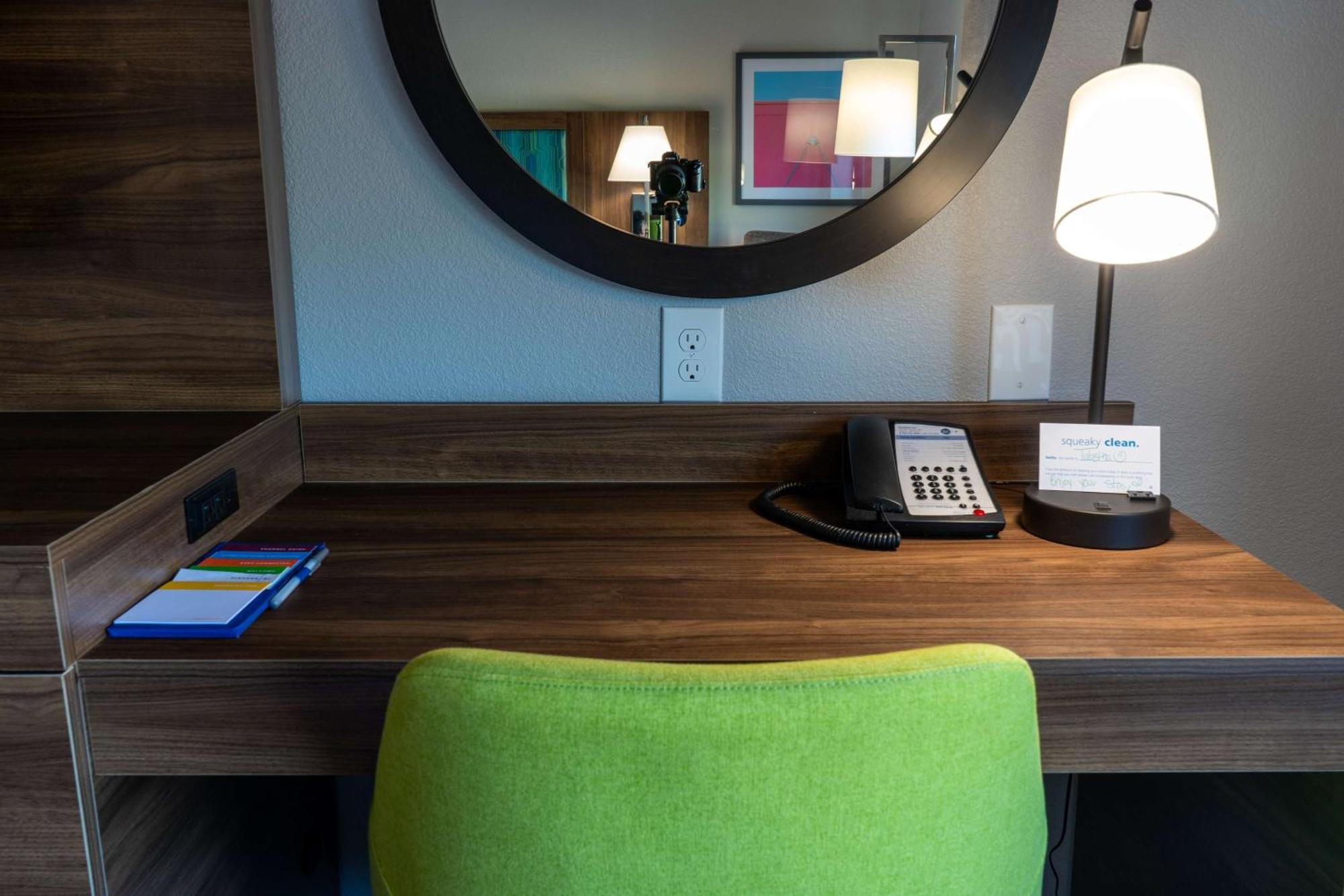 Hampton Inn Elkhorn Lake Geneva Area Екстер'єр фото
